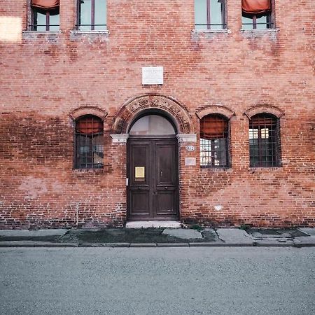 Ferrara Centro - Sabi Apt Экстерьер фото
